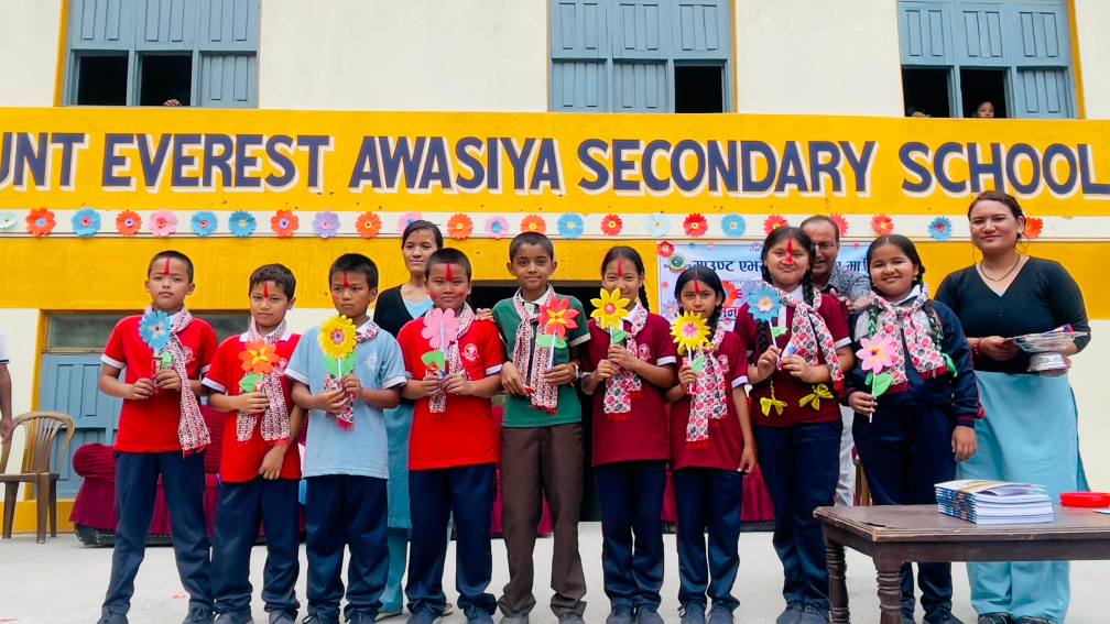 Mount Everest Awasiya Secondary School, Myagdi Students 