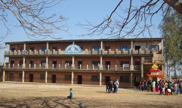 Bal Miteri Secondary School, Dang Building 