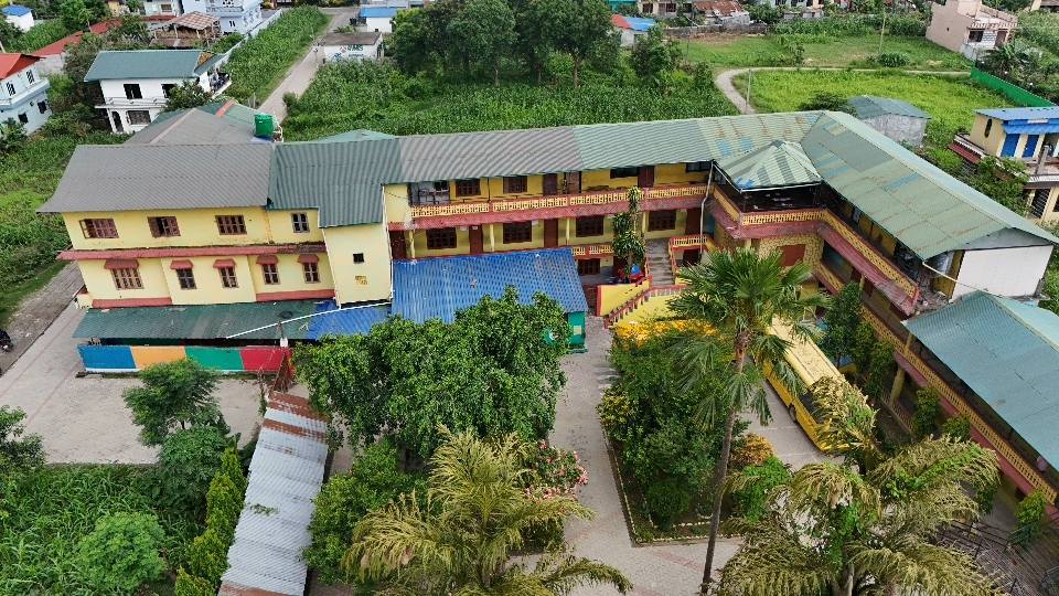 Saraswati Niketan English Boarding Secondary School, Nawalpur Building 
