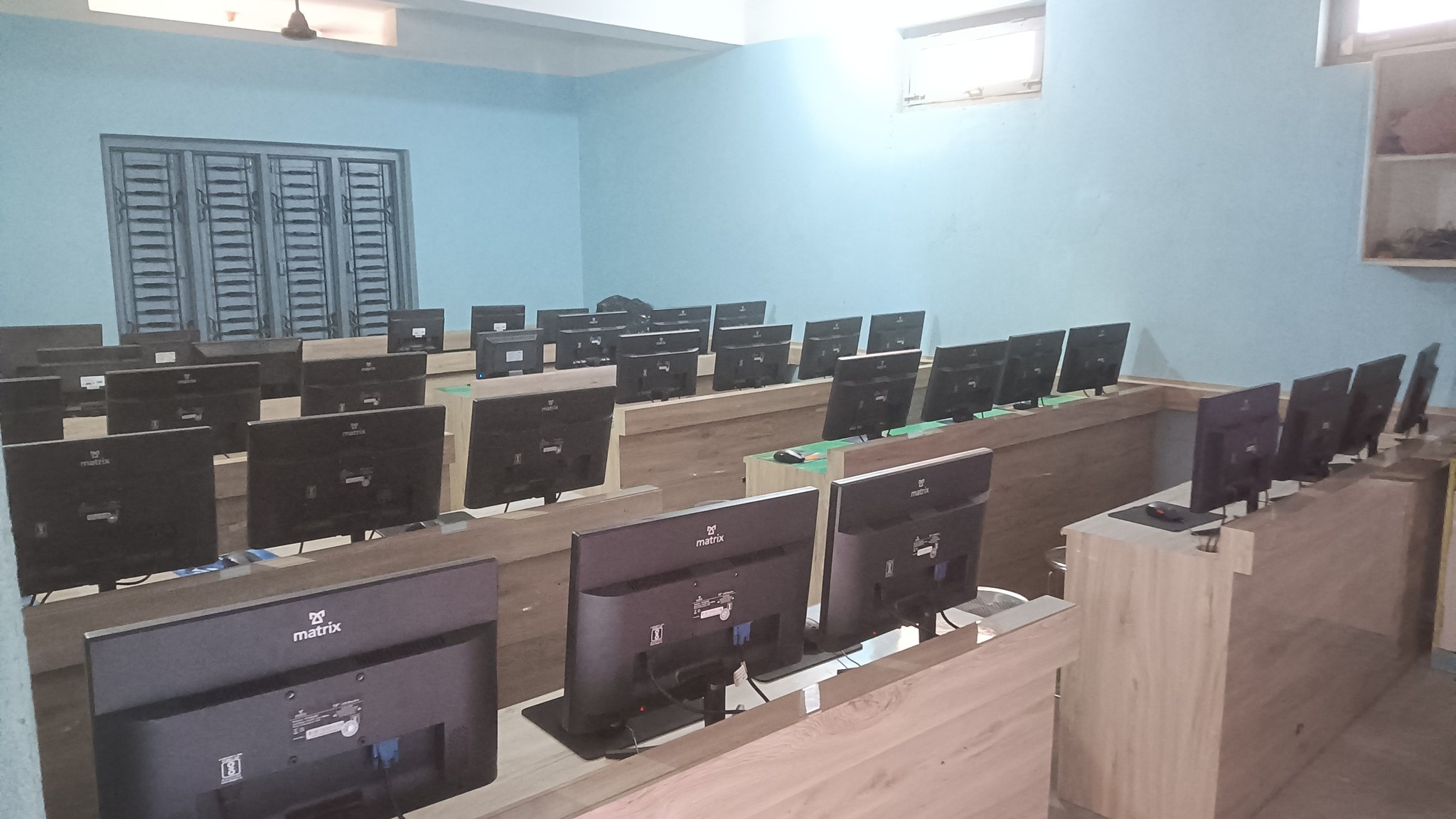 Kumudini English Boarding Secondary School, Parasi Computer Lab 