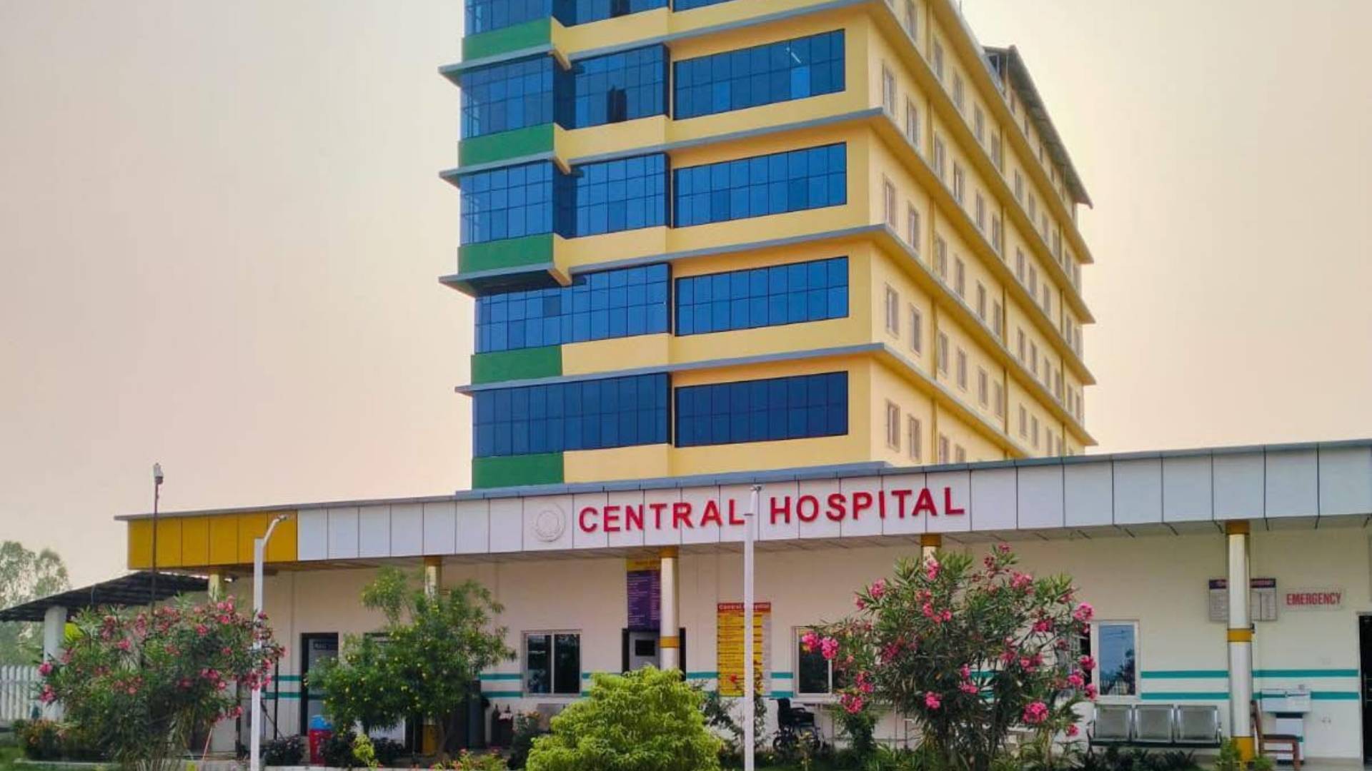Central Hospital, Janakpur, Building 