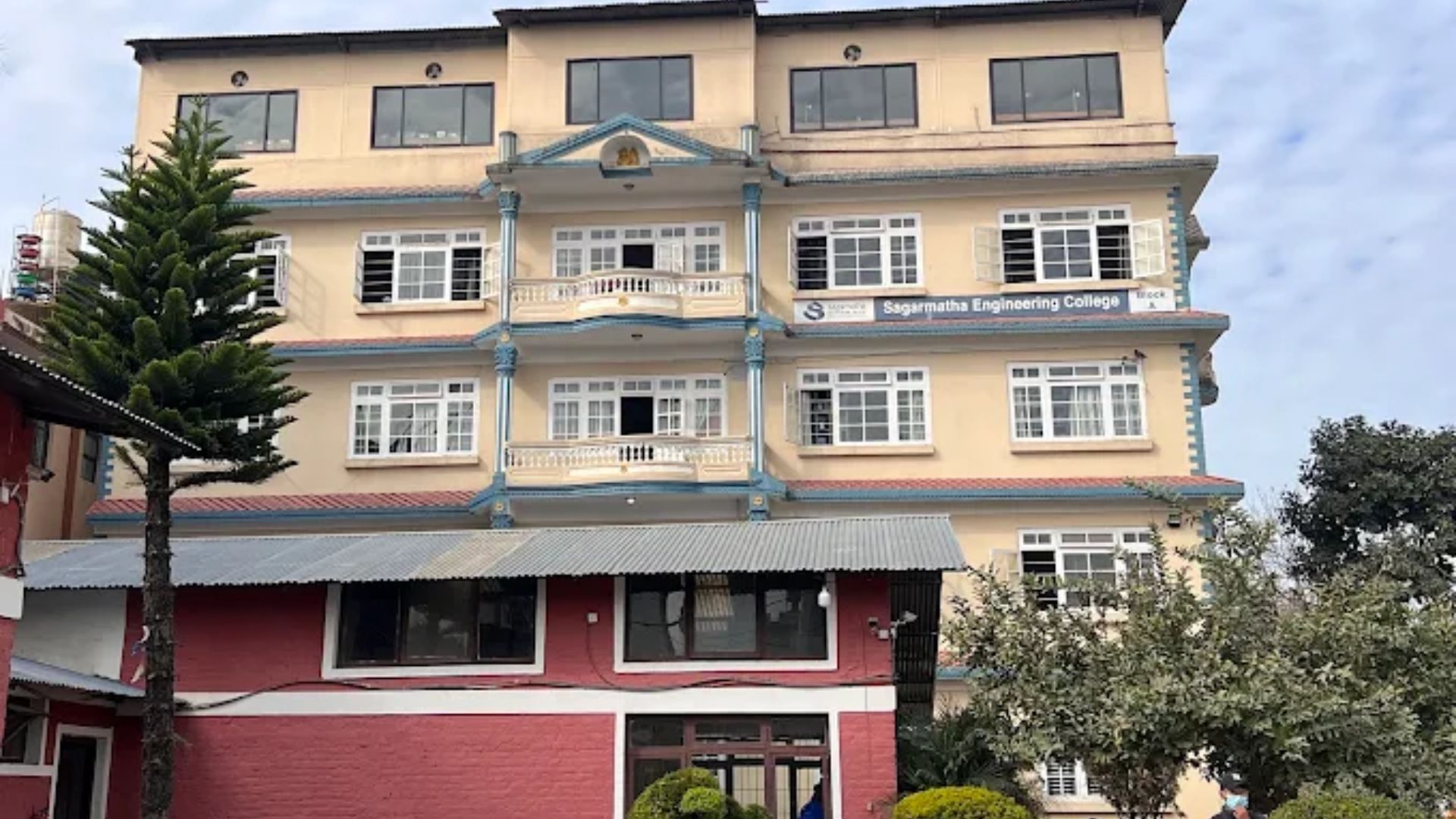 Sagarmatha College of Science and Technology Building 