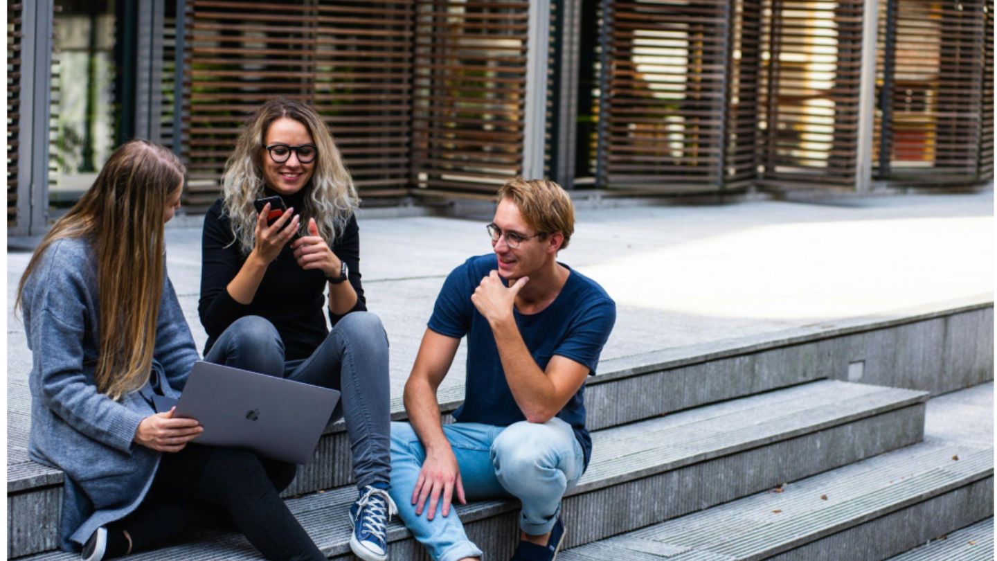 Career Paths You Can Pursue With an Online Master of Research Administration 