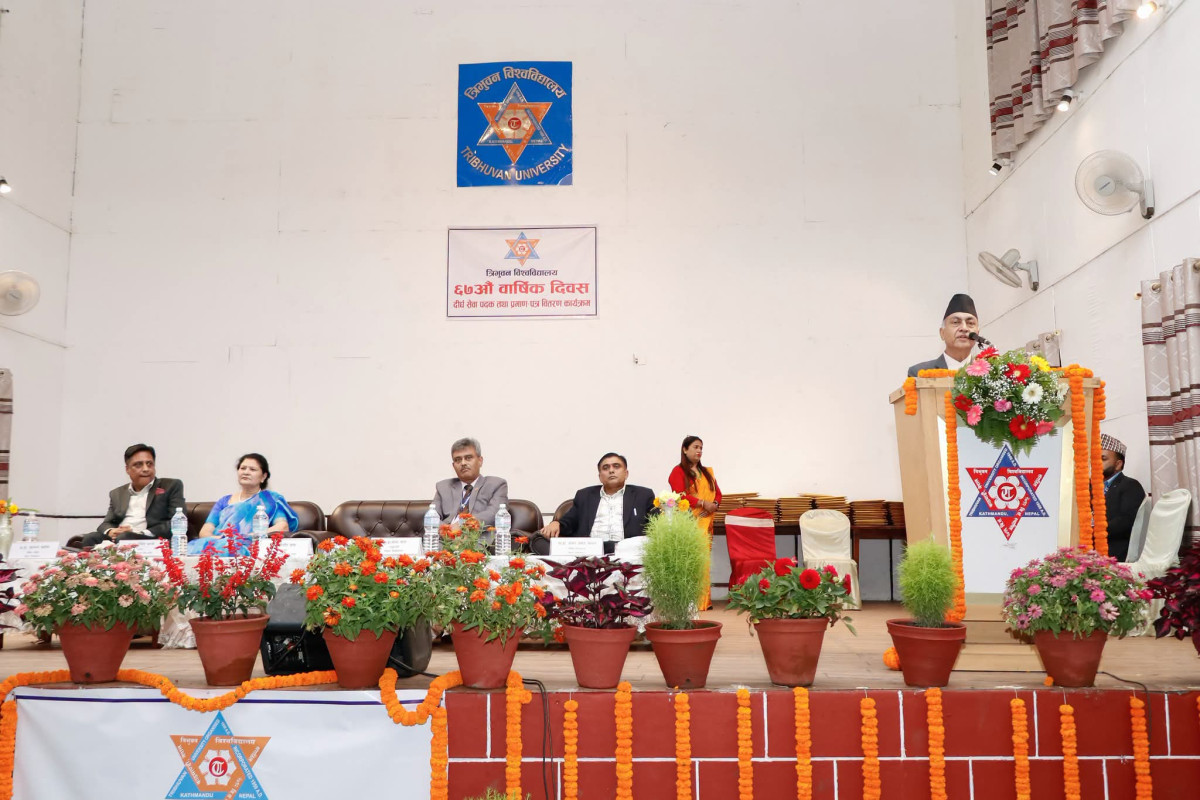 TU Honours 185 Teachers and Staff with Long Service Medals 